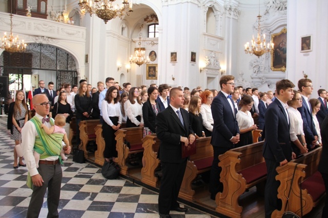 20. rocznica utworzenia katolickiego LO im. bł. ks. R. Archutowskiego