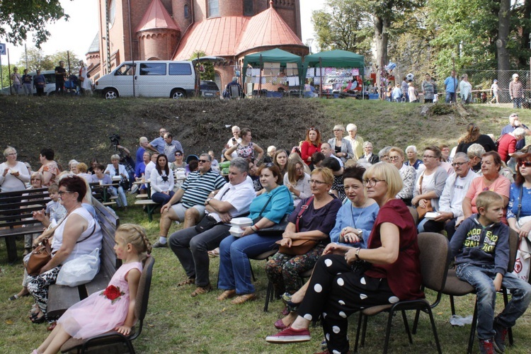 Festyn urodzinowy dla Matki Bożej w Wałbrzychu