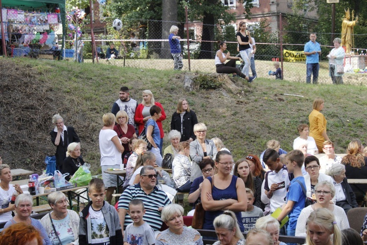 Festyn urodzinowy dla Matki Bożej w Wałbrzychu