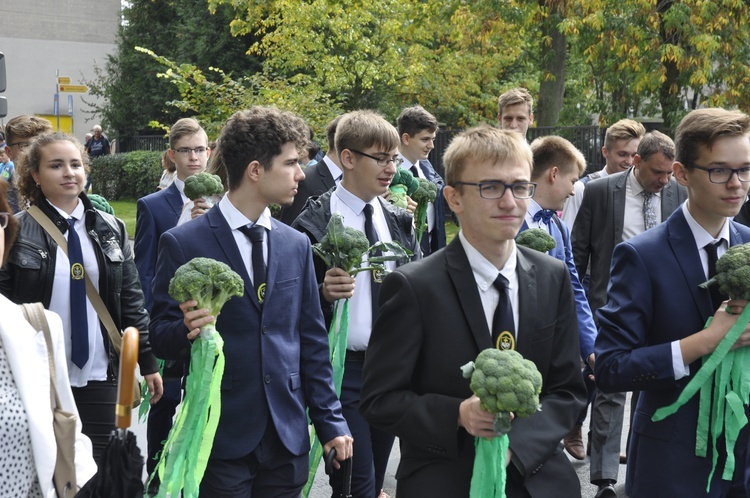 Skierniewickie Święto Kwiatów, Owoców i Warzyw - parada, cz. 1