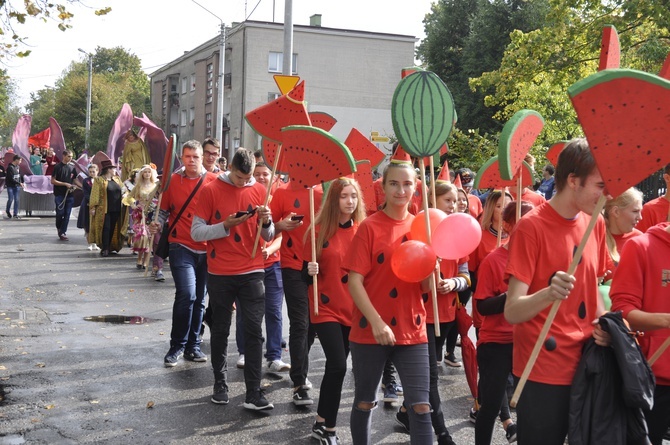 Skierniewickie Święto Kwiatów, Owoców i Warzyw - parada, cz. 1