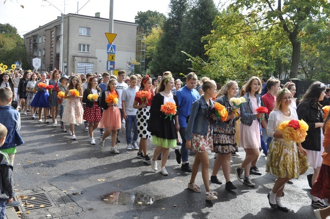 Skierniewickie Święto Kwiatów, Owoców i Warzyw - parada, cz. 1