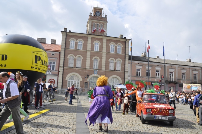 Skierniewickie Święto Kwiatów, Owoców i Warzyw - parada, cz. 1