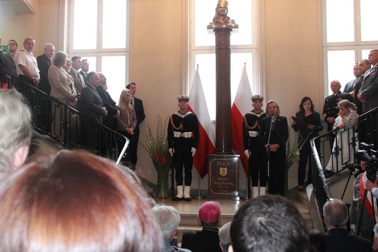 Odsłonięcie i poświęcenie popiersia "Inki"