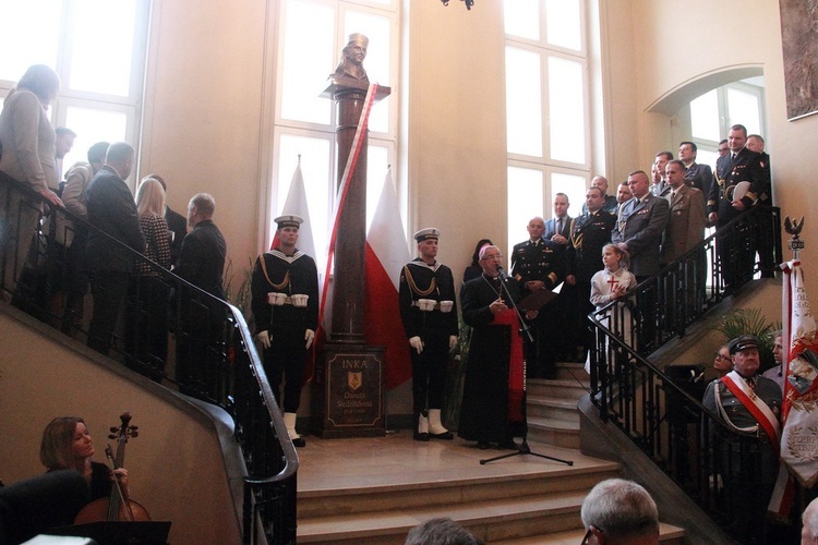 Odsłonięcie i poświęcenie popiersia "Inki"