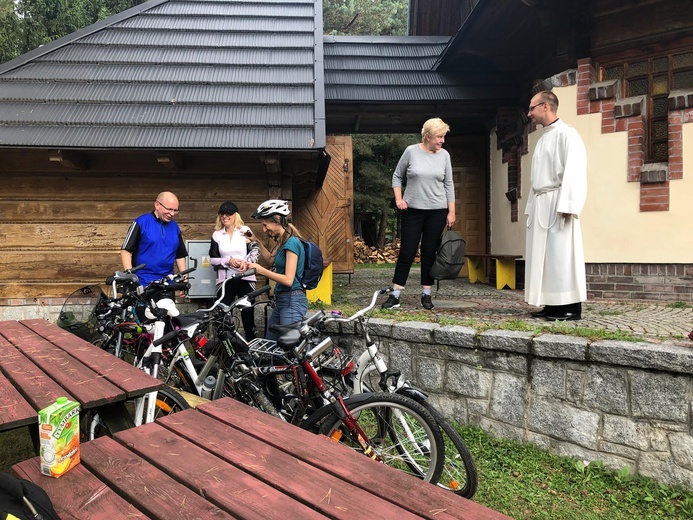 Pielgrzymka rowerowa do sanktuarium Matki Bożej Dobrej Rady w Sulistrowiczkach