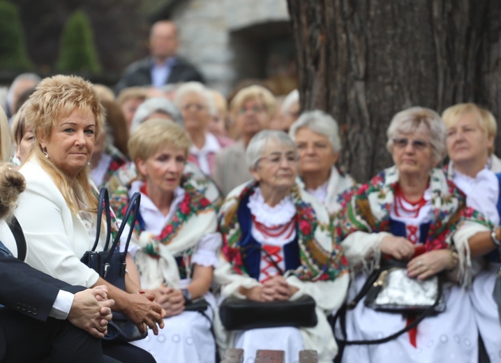 25. rocznica koronacji Piety Hałcnowskiej 