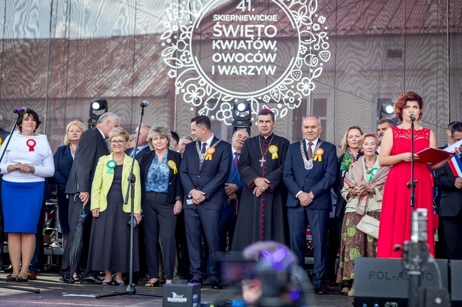 Skierniewickie Święto Kwiatów, Owoców i Warzyw - parada, cz. 2