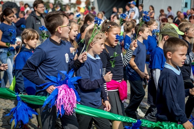 Skierniewickie Święto Kwiatów, Owoców i Warzyw - parada, cz. 2