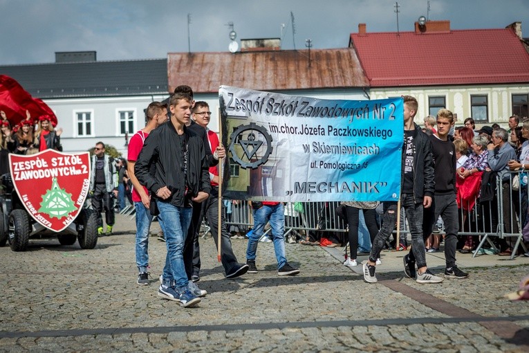 Skierniewickie Święto Kwiatów, Owoców i Warzyw - parada, cz. 2