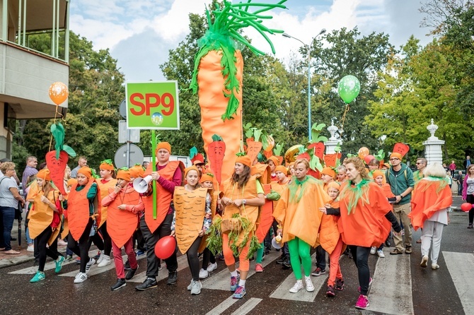 Skierniewickie Święto Kwiatów, Owoców i Warzyw - parada, cz. 2