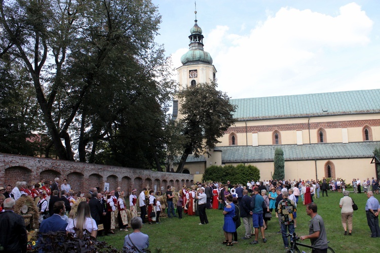 Dożynki diecezjalne w Rudach