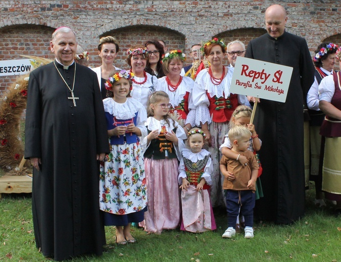 Dożynki diecezjalne w Rudach