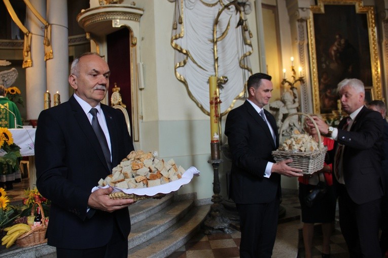 Skierniewickie Święto Kwiatów, Owoców i Warzyw - Msza św., cz.2