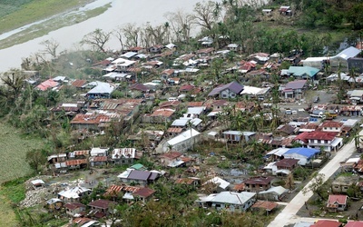 Co najmniej 69 zabitych po przejściu tajfunu Mangkhut