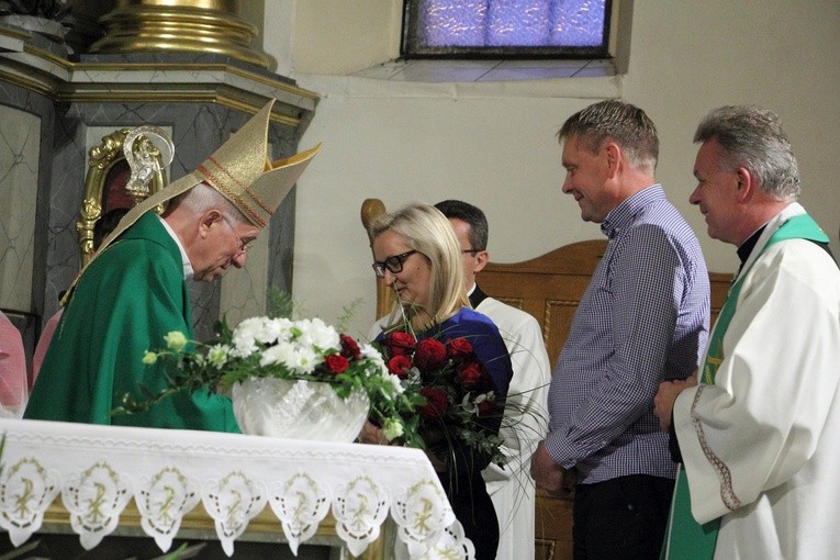 Odsłonięcie tablic upamiętniajacych wizytę Achillesa Rattiego w Łowiczu 