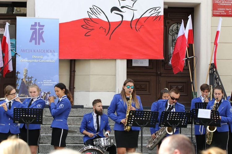 Pieśni patriotyczne w Świebodzinie