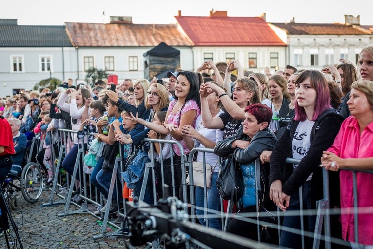 Skierniewickie Święto Kwiatów, Owoców i Warzyw - koncerty