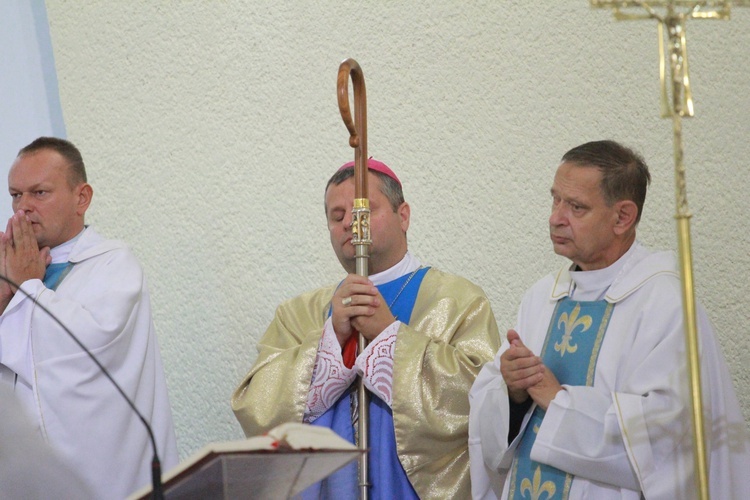 Pielgrzymka niewidomych i niedowidzących