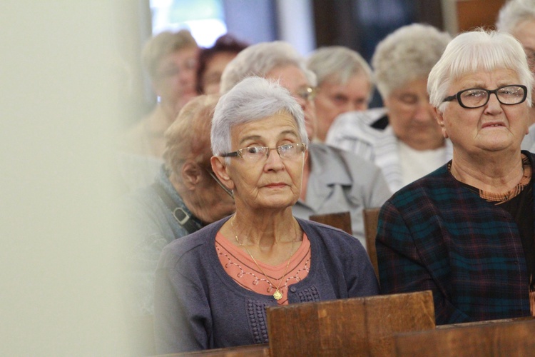 Pielgrzymka niewidomych i niedowidzących