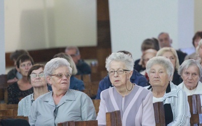 Pielgrzymka niewidomych i niedowidzących