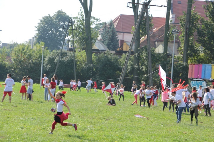 Korowód niepodległościowy w Łowiczu