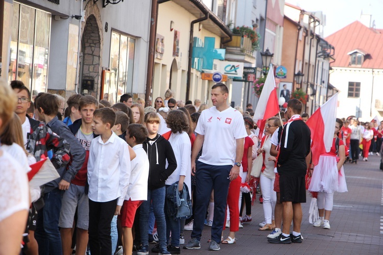 Korowód niepodległościowy w Łowiczu