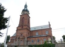 Kościół parafialny pw. św. Stanisława w Cerekwi koło Radomia