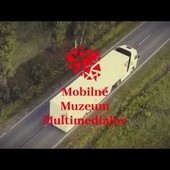 Mobilne Muzeum Multimedialne przed Pałacem Prezydenckim