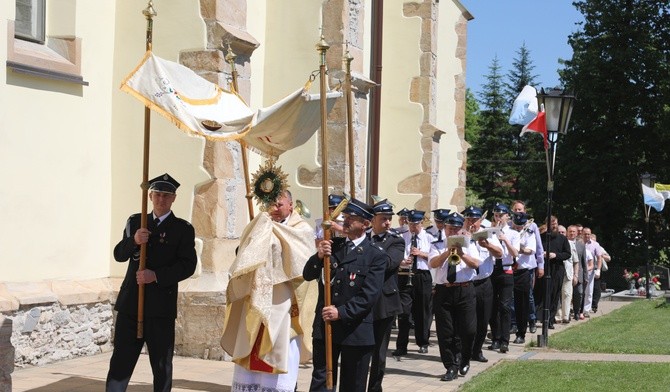 Kościół przed jubileuszem poddany został licznym pracom konserwatorskim