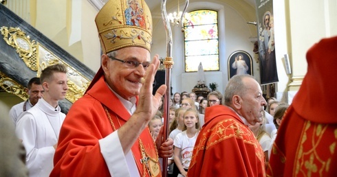 Każdy uśmiecha się w tym samym języku