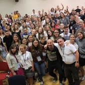 Rozpoczął się Synod Młodych