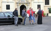 Nocna pielgrzymka młodzieży