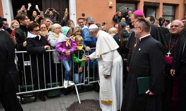 Wilno: papież spotkał się z chorymi