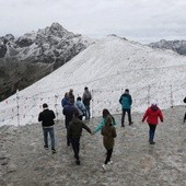 W Tatrach spadł dziś pierwszy śnieg!