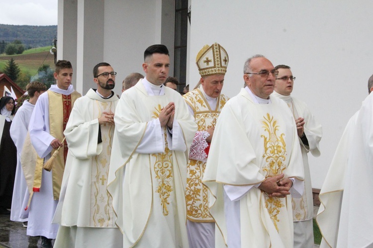 Konsekracja kościoła w Przysietnicy