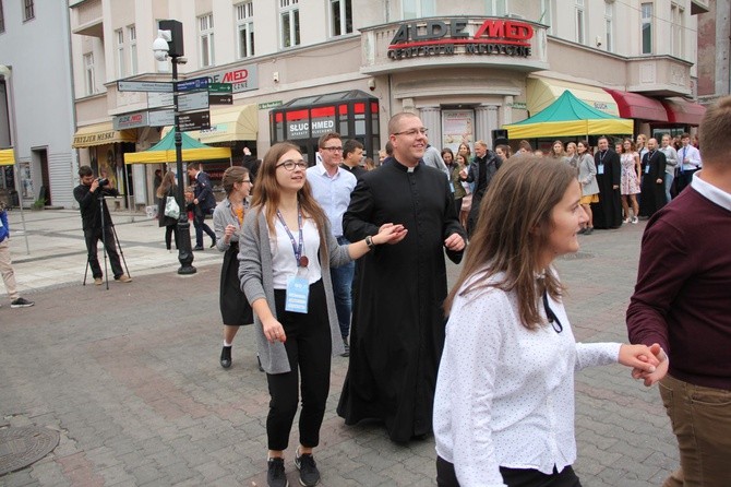 Chrześcijańska radość na koniec Synodu Młodych