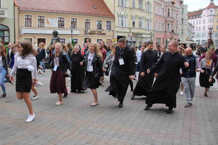 Chrześcijańska radość na koniec Synodu Młodych