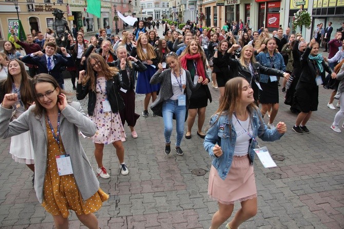 Chrześcijańska radość na koniec Synodu Młodych