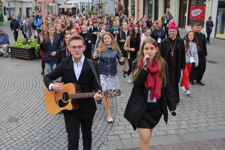 Chrześcijańska radość na koniec Synodu Młodych