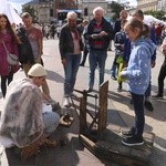 Piknik patriotyczny na Rynku Głównym w Krakowie