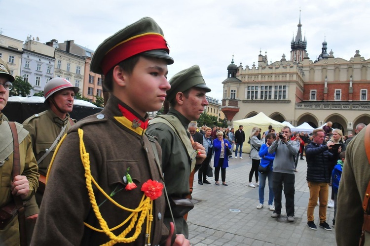 Piknik patriotyczny na Rynku Głównym w Krakowie cz. 2