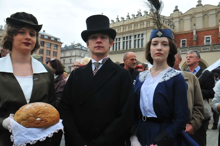 Piknik patriotyczny na Rynku Głównym w Krakowie cz. 2