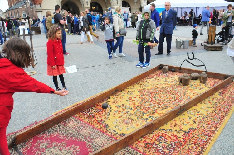 Piknik patriotyczny na Rynku Głównym w Krakowie cz. 2