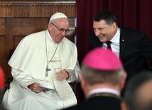 Papież Franciszek z prezydentem Łotwy, Raimondsem Vejonisem