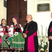 Legatowi papieskiemu przypadły do gustu ludowe pieśni.