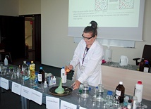 ◄	Potwór z piany nikogo nie przestraszył.