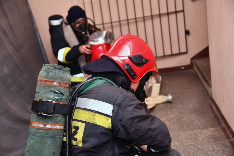 Ćwiczenia przeciwpożarowe w Szczecinku