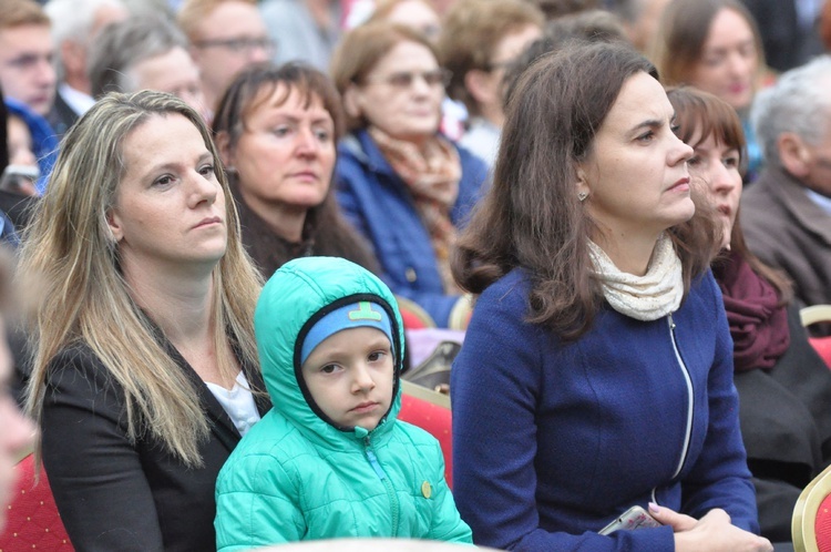 Szkoła Żołnierzy Niezłomnych w Bączej-Kuninie