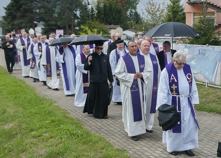 Pogrzeb ks. Jana Guzowskiego cz. 2